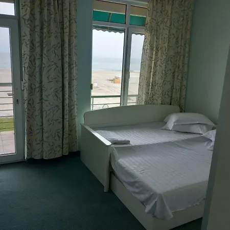 Casa Coral Beach *